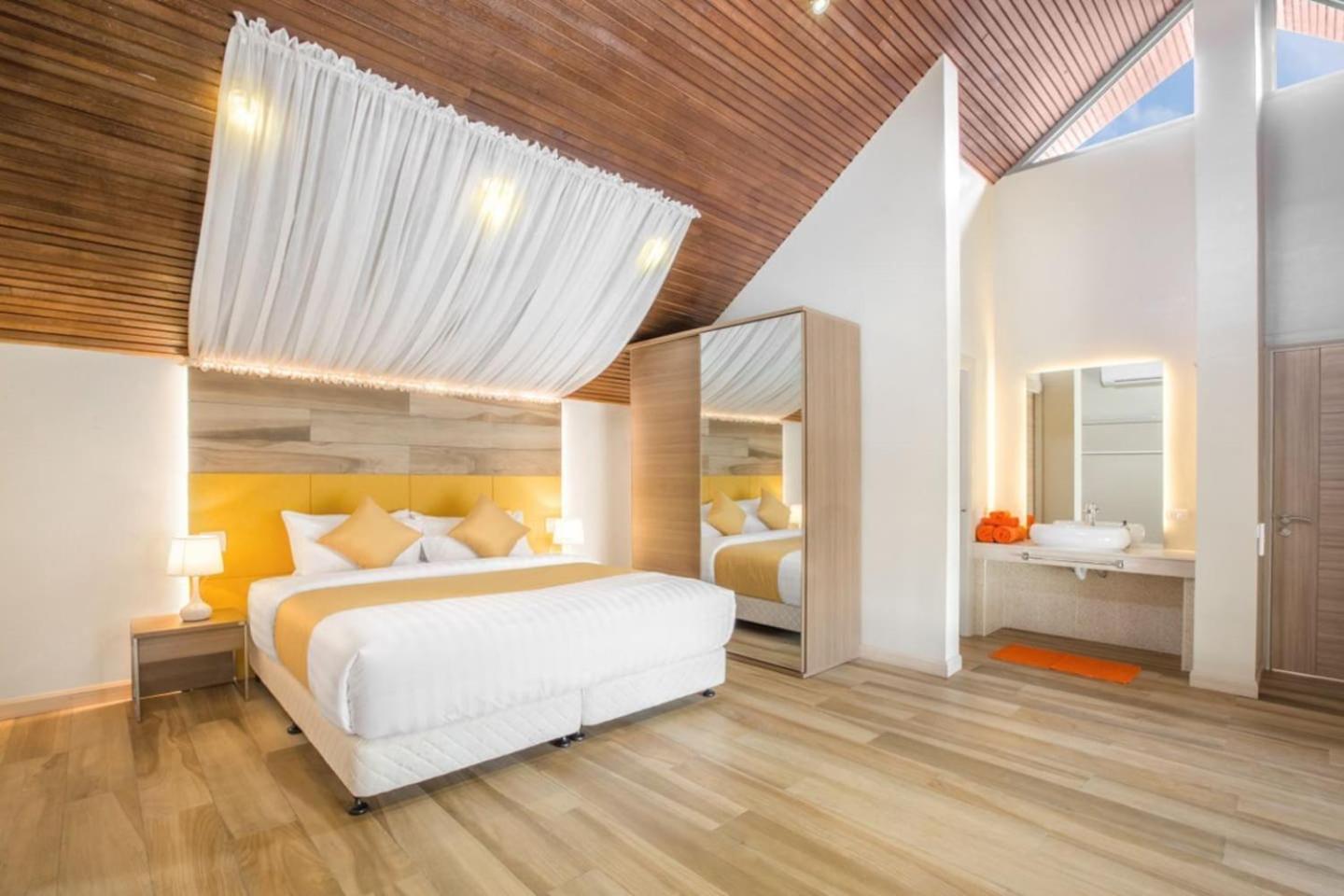 2-bdr Luxury At A With Club And Concierge Service * Mae Nam